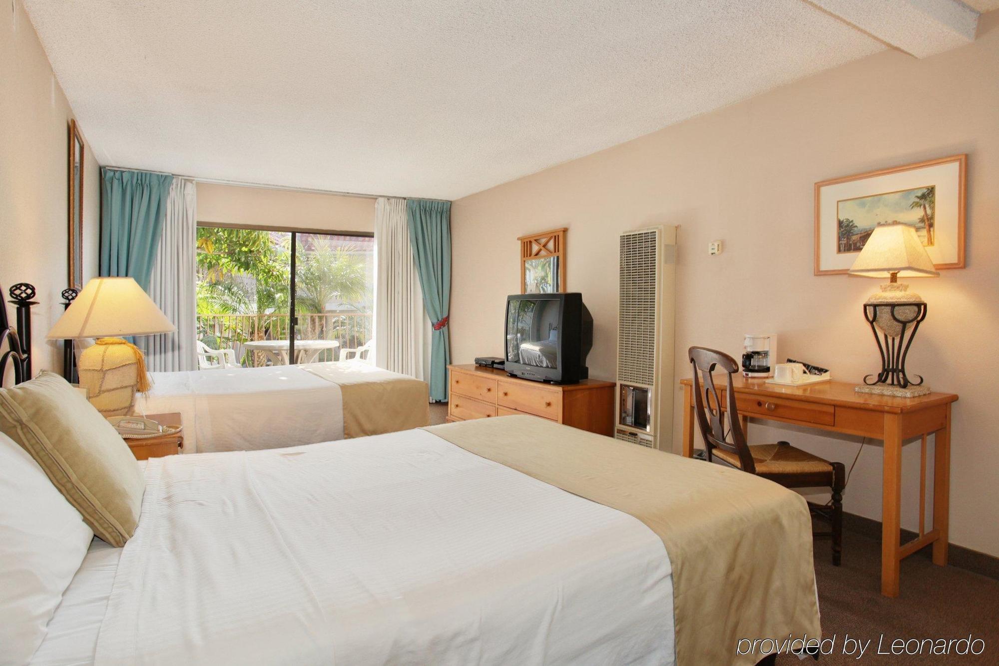 Oceanside Marina Suites - A Waterfront Hotel Bilik gambar