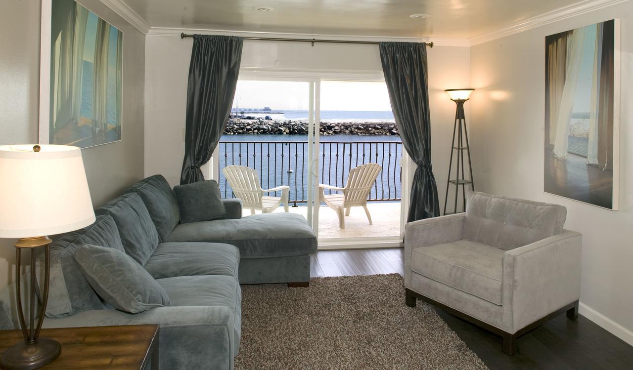 Oceanside Marina Suites - A Waterfront Hotel Luaran gambar